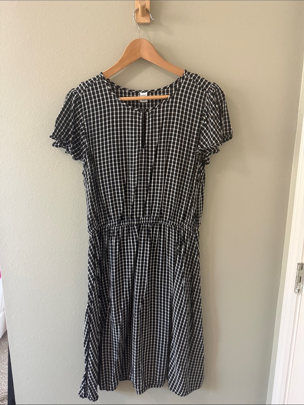 Old Navy Black and White Checked Midi Dress